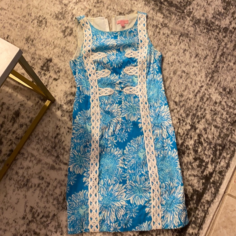 Lilly Pulitzer blue shift dress